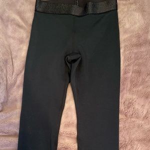 Heroine Sport black leggings Medium